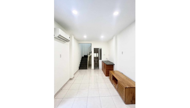 Bán Nhà Phan Văn Trị 25m2, 2 Tầng sát Hẻm Oto Nhỉnh 3 Tỉ